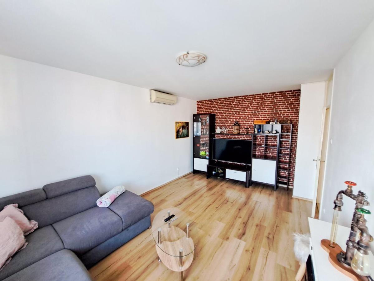 Retro Apartment Split Ngoại thất bức ảnh