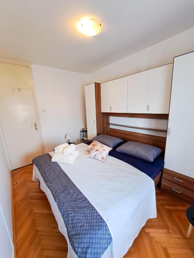 Retro Apartment Split Ngoại thất bức ảnh